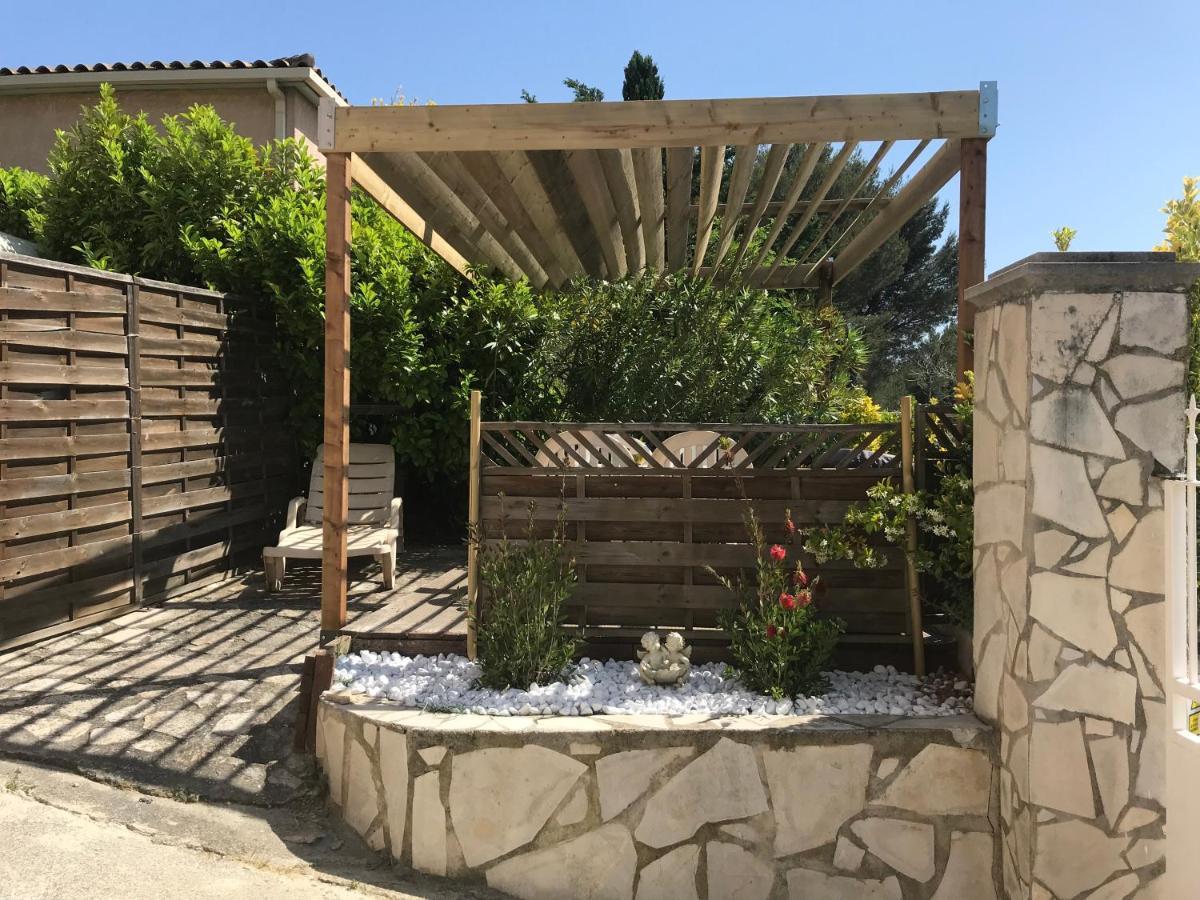 Chambre D Hotes Au Coeur Des Oliviers Apartment Marseille Exterior photo